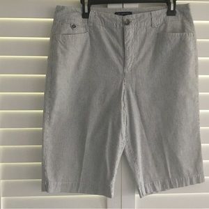 Bandolino Ivette Striped Bermuda Shorts- size 12